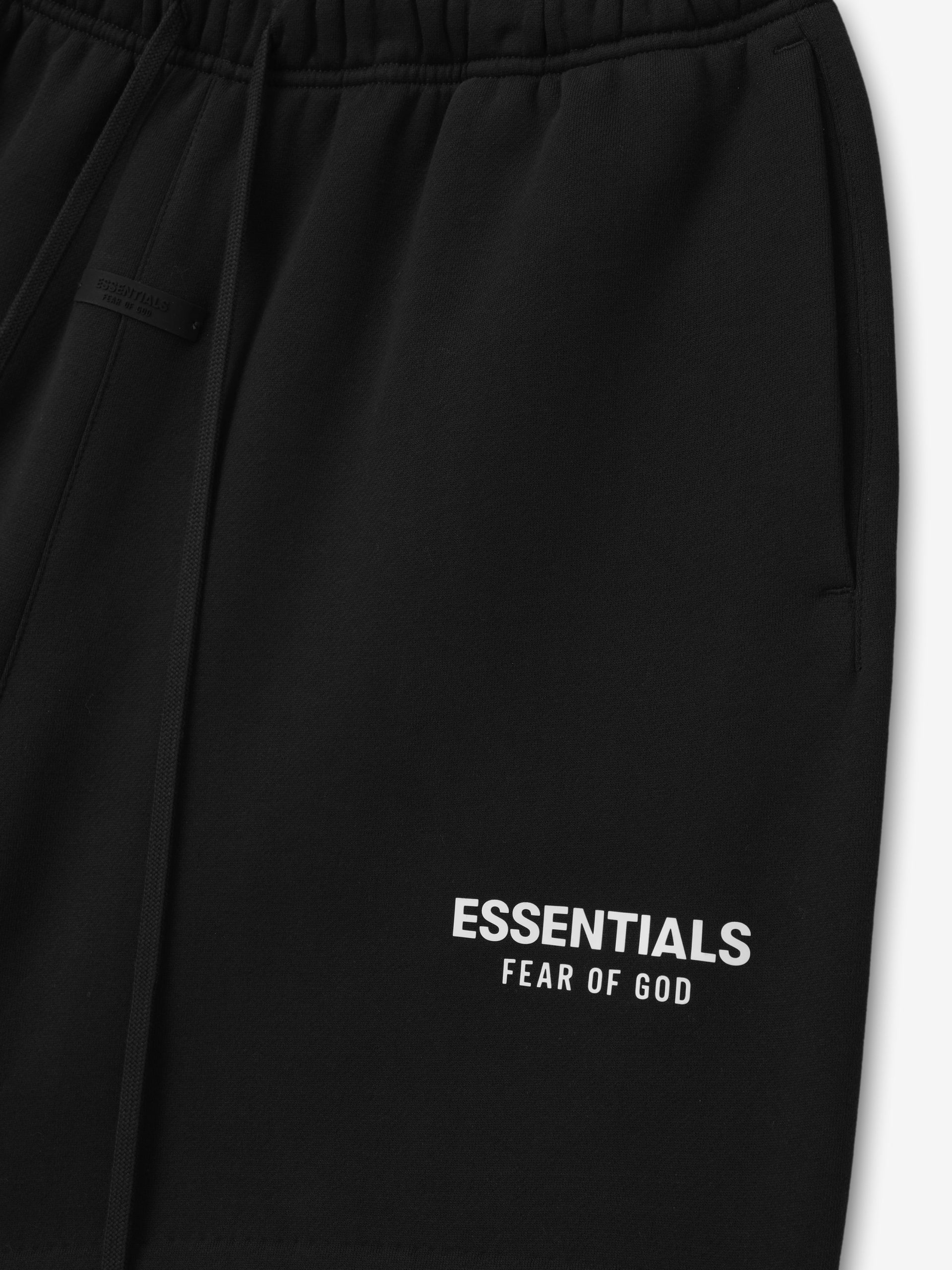 Essentials SS26 Classic Sweatshort - Image 4