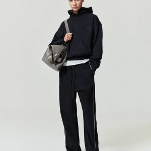 Womens Suede Fleece Signature Relaxed Pant